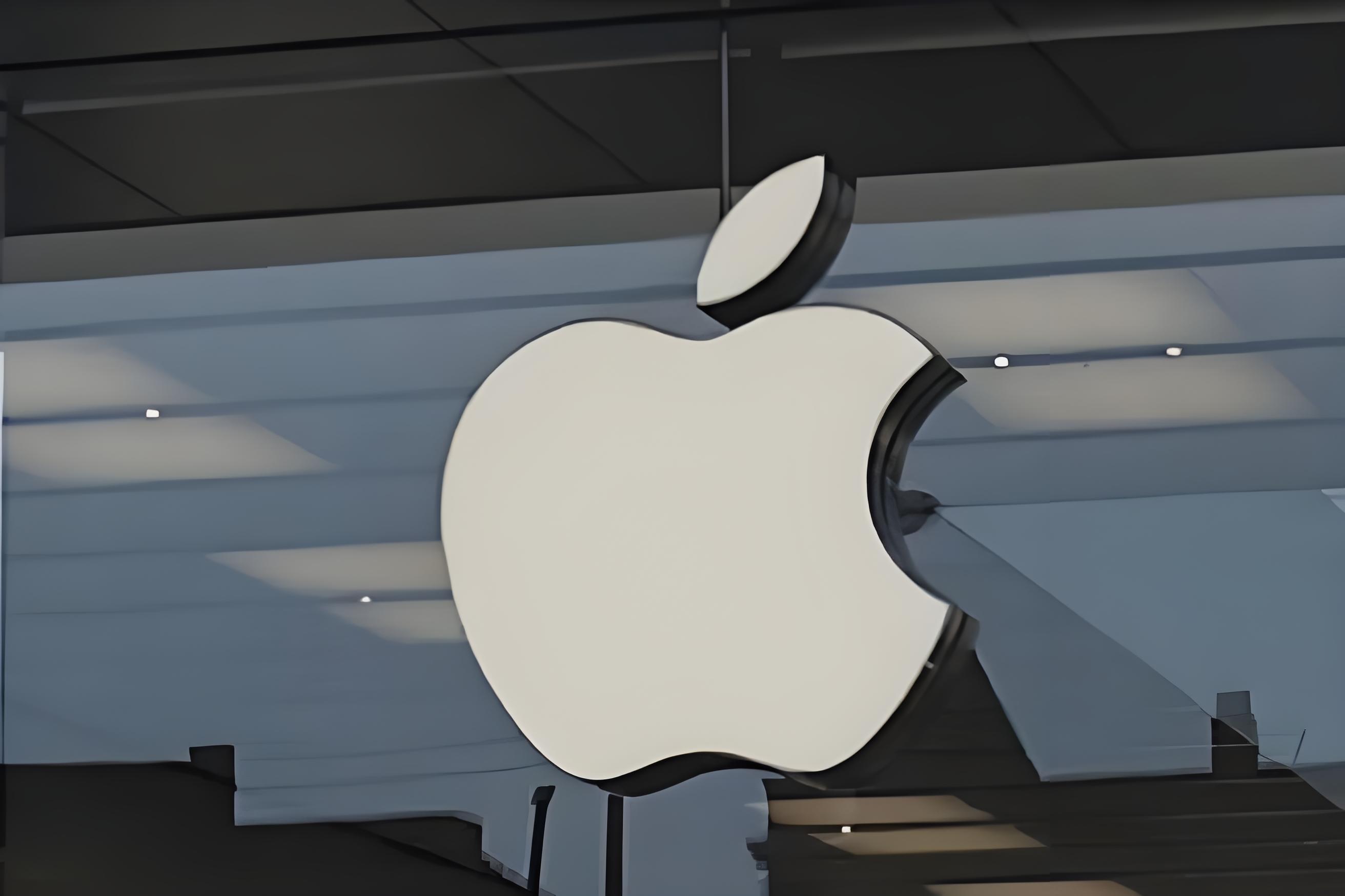 Berkshire's Q3 Holdings: Value Down 5%, Apple Holdings Cut
