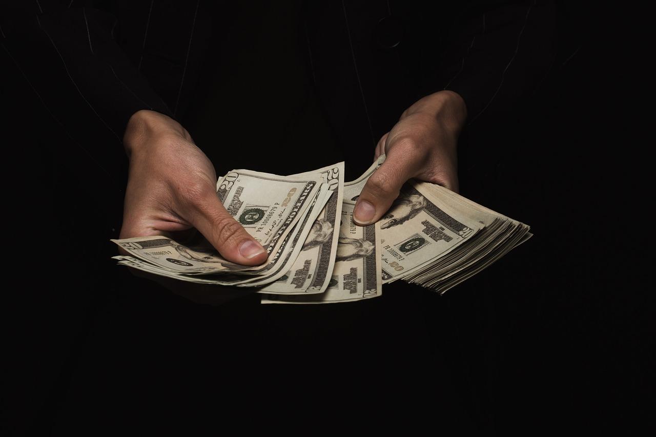A stronger US dollar may hinder the US stock rally and test investor optimism.