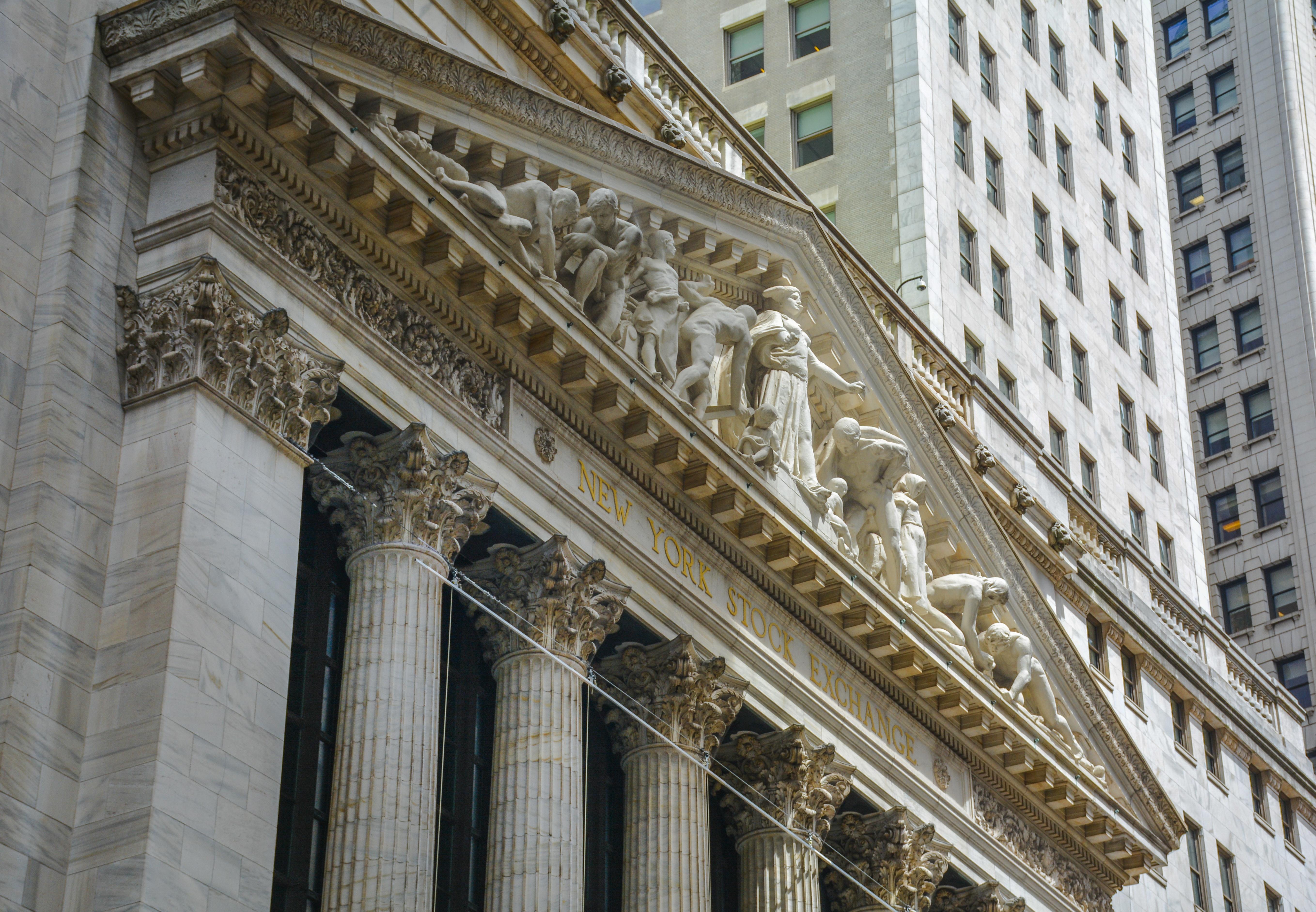 What is the NYMEX, its traded products, and how are they listed?