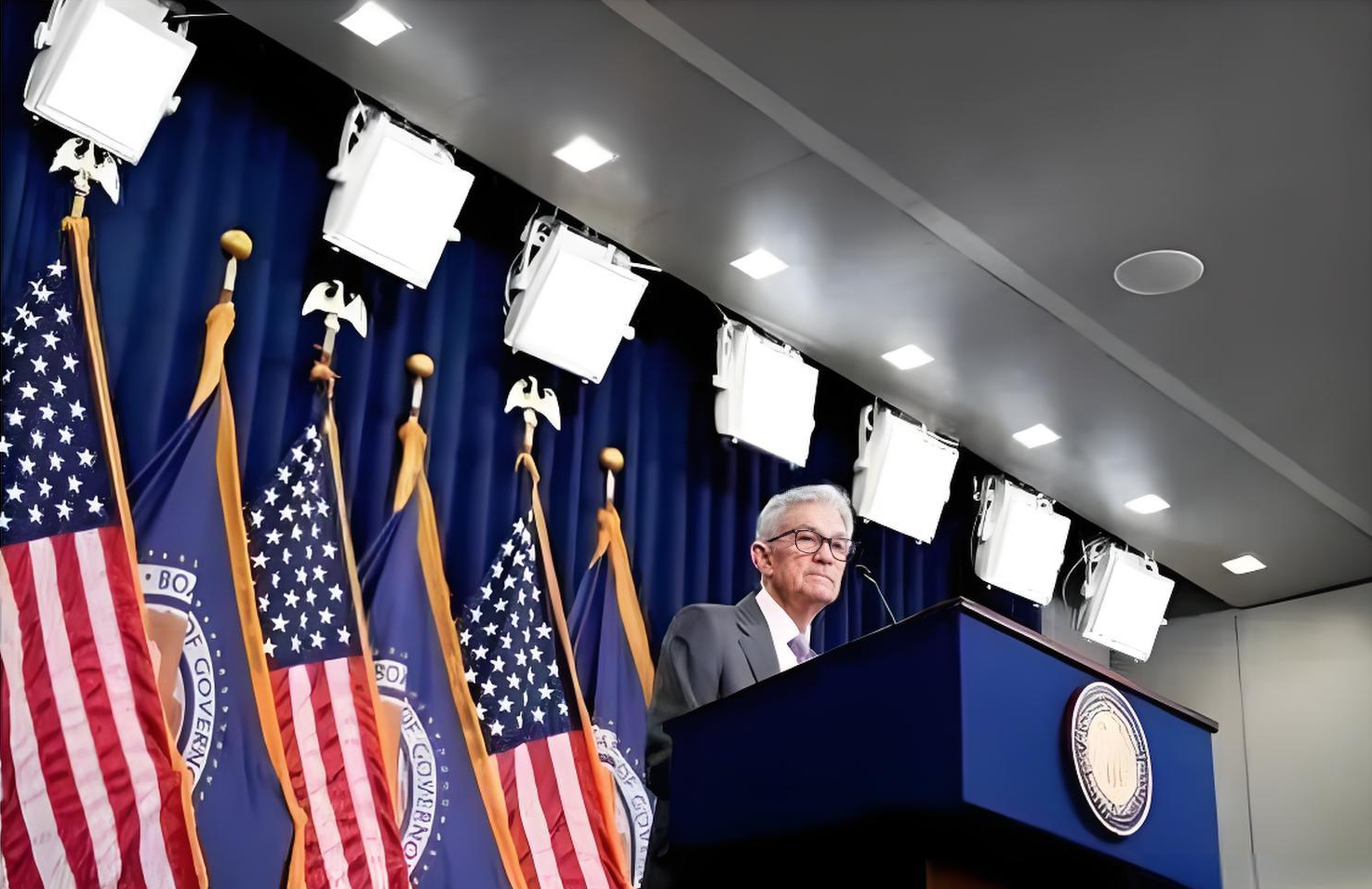 Powell signals cautious rate cuts, emphasizes Fed independence and ties with Treasury nominee.