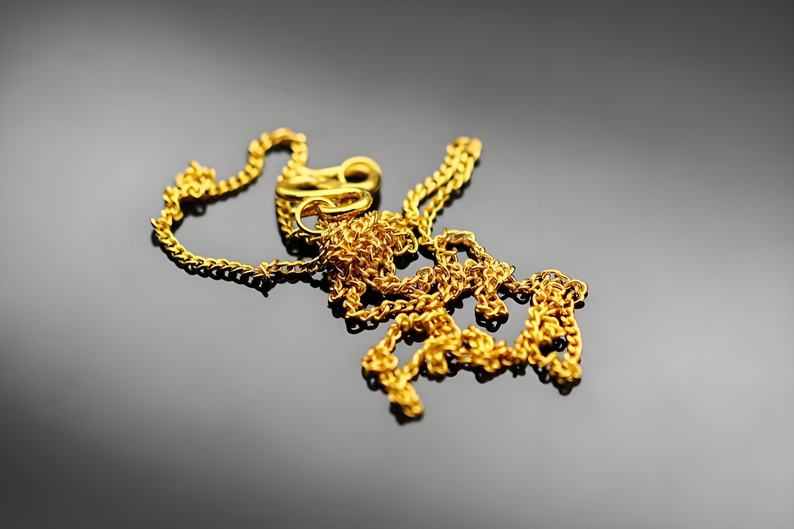 Geopolitical risks fuel gold price swings amid Russia-Ukraine and Middle East tensions.