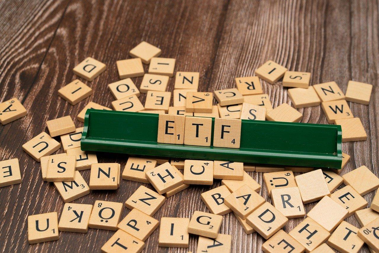 深交所发布ETF白皮书:上半年成交额创纪录