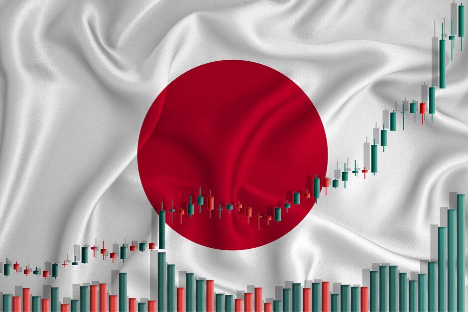 The Japanese stock market rose as a weaker yen boosted the share prices of exporters.