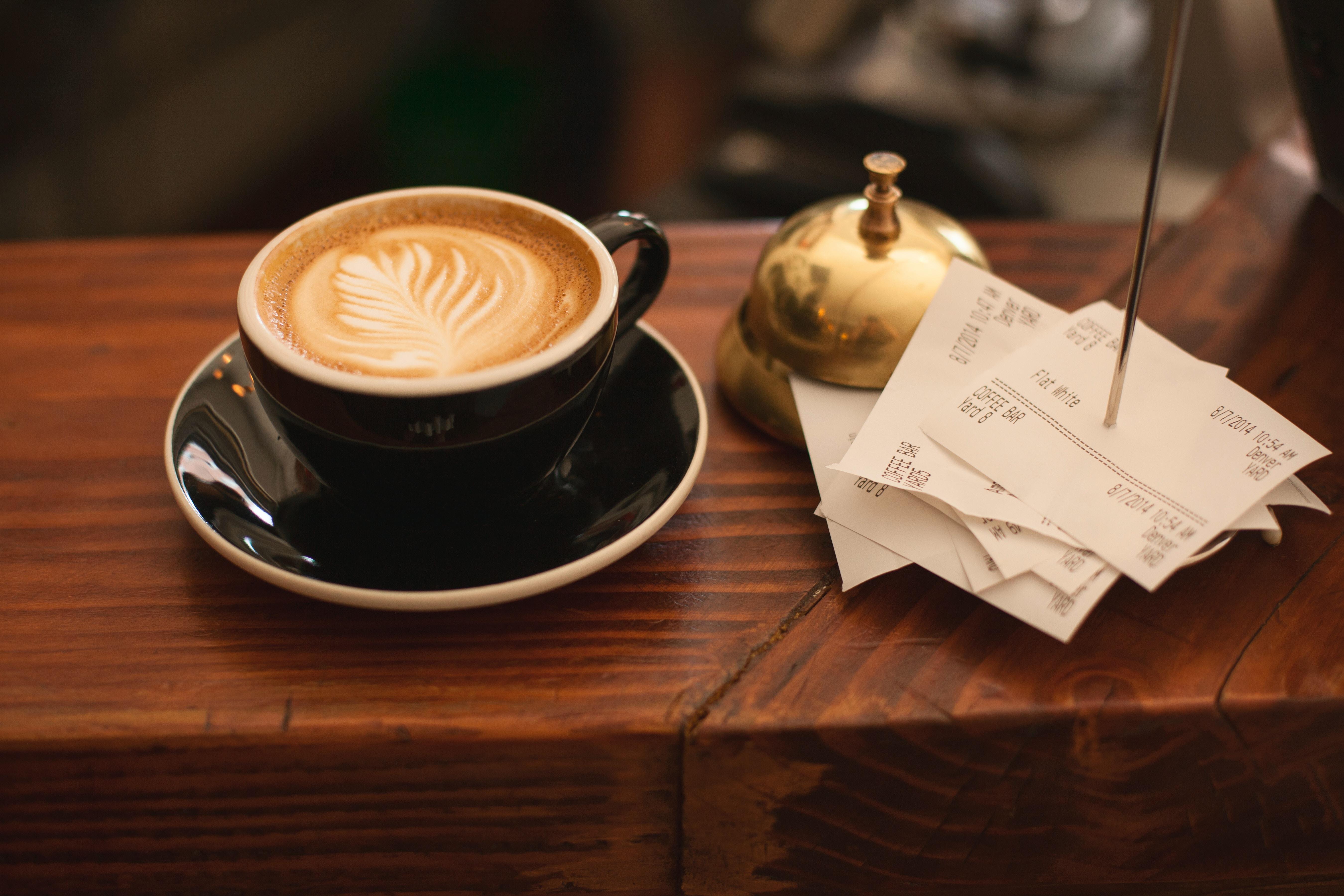 What is an OCO order? Key points to understand about One Cancels The Other orders.